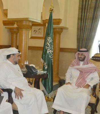 الأمير بندر بن عبدالله يلتقي البترجي والبسام