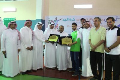 الجعفري يرعى ختام مشروع تطوير كرة اليد بمدارس الأحساء.