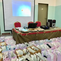 بلدية محايل تداهم سكن عمال يقوم بالذبح داخل السكن ويصادر أكثر من 88 كيلو من اللحوم مجهولة المصدر