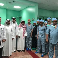 وزير البيئة والمياه والزراعة يكرم القثامي