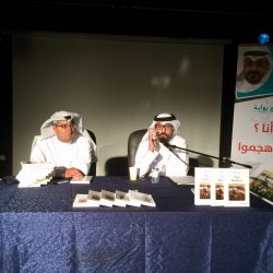 محافظ القريات يستقبل مدير مكتب السياحة والتراث الوطني بالمنطقة وعددا من طلاب المدارس