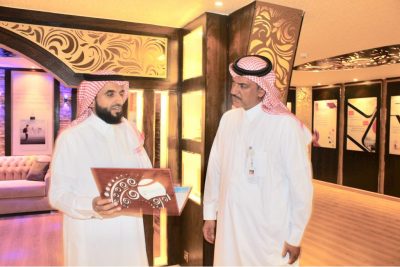 مدير عام فرع الهيئة العامة للإحصاء بعسير يزور جمعية “آباء” لرعاية الايتام