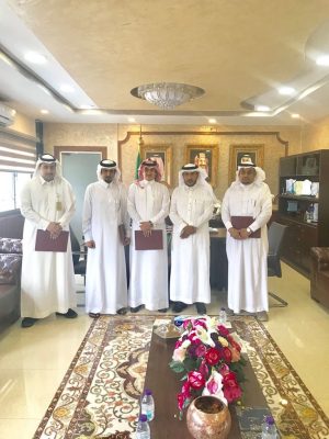 مدير تعليم ألمع يكرّم الإعلاميين والإعلاميات في الأقسام والميدان