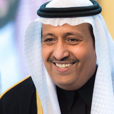 أمير الباحة يصدر قرارات تكليف عدد من المحافظين ورؤساء المراكز