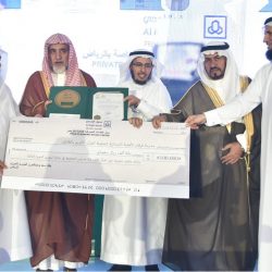تعليم بيدة يحتفي بالطلاب الخريجين