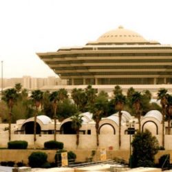 أمير الباحة يستقبل والد وأبناء الشهيد أحمد