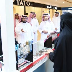 أمير الباحة يفتتح مجمّع الإمام محمد بن سعود الخيري بالمندق