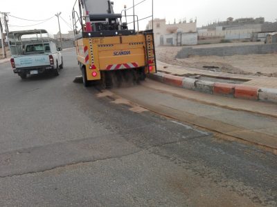 بلدية السهي تستنفر كافة جهودها لمواجهة مواجة الغبار التي تشهدها المنطقة
