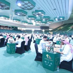 وفاة مسافر تسببت رائحته في هبوط إضطراري لطائرة