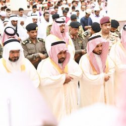 الشمس لا تٌحجب بغربال…