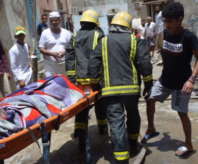 حريق بجدة ينقل خمسة اشخاص الى المستشفى