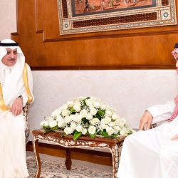 أمير منطقة تبوك يستقبل المهنئين بعيد الأضحى المبارك