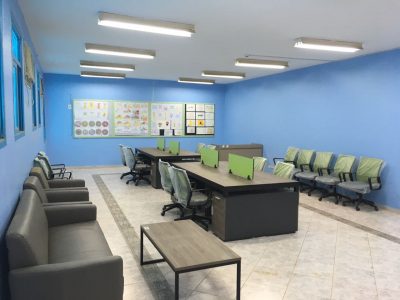 الانتهاء من تركيب  وحدات عمل في ستة عشر  مدرسة بتعليم القنفذة