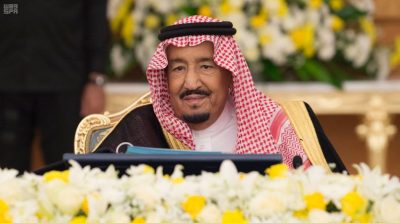 خادم الحرمين الشريفين يرأس جلسة مجلس الوزراء