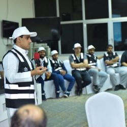 امير تبوك يتابع حالة انقطاع الكهرباء عن منطقة تبوك