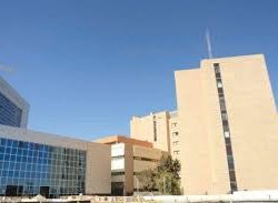 المجلس المحلي بالحجرة يعقد جلسته الاعتيادية برئاسة المحافظ