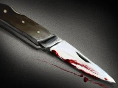 مجهول يسدد عدة طعنات لعريس في حفل زواجه بخميس مشيط