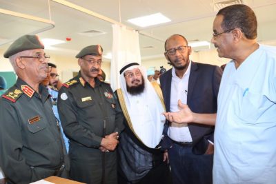 وزير الدفاع السوداني: جهود رابطة العالم الإسلامي الإنسانية نموذج يحتذى