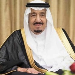 مدير عام تعليم مكة يُكرم الطالبين “أحمد عربي ومحمد مدني” المشاركين في مسابقة الرياضيات العالمية “يوسي ماس”