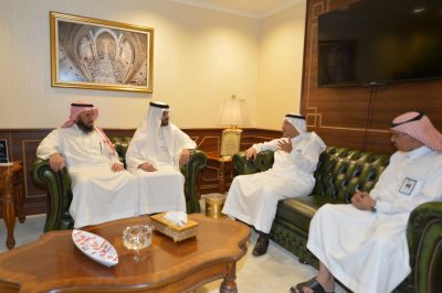 المركز الوطني للوثائق والمحفوظات بالديوان الملكي يطلع على تنظيم الوثائق بأمانة العاصمة المقدسة