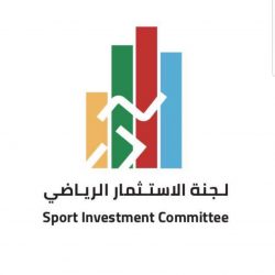 الظاهري ينال درع التميز في ملتقى رؤساء التربية البدنية