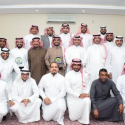 الأمير مشعل بن ماجد محافظ جدة يكرم منسوبي مكافحة المخدرات بجدة