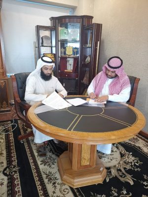 بلدية المظيلف وجمعية البر الخيرية بالمظيلف يوقعان عقد الشراكة المجتمعية