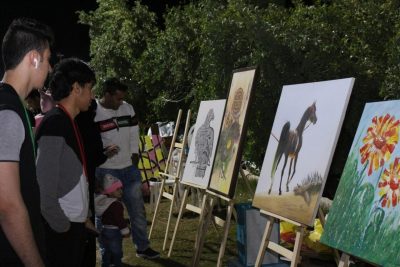 من سفاري الأحساء فنانين يطالبون بمعارض خاصة وجمعية الثقافة والفنون ترد