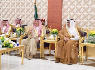 أمير جازان يلتقي مشايخ وأهالي محافظة الدرب