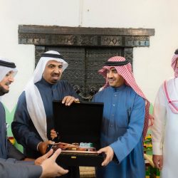 أمير منطقة الباحة يدشن توسعة وتطوير طوارىء مستشفى العقيق