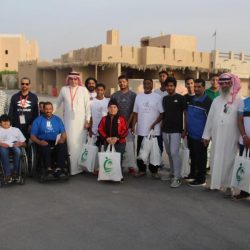 بحضور البناوي بلدية بارق تعقد ورشة عمل الفنون التشكيلية