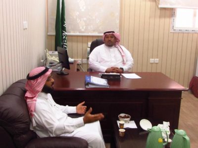 المستشار ” الذرمان ” في زيارة لابتدائية حمزة بن عبدالمطلب