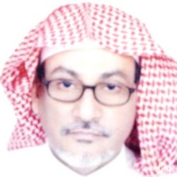 محافظ الدرب يؤدي صلاة الميت على شهيد الواجب الزيادي