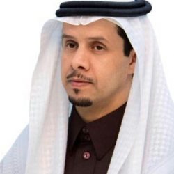 محافظ صامطه يتفقد شاطئ السهي ومرسى الصيادين