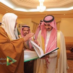 الدكتور : طلال بن عبدالله الشريف يحتفل بتخرج إبنه الطبيب همام من كليه الطب بالطائف