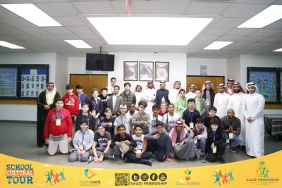 طلاب مدرسة اللغات العالمية في ضيافة مدرسة أبوبكر الصديق