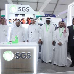 الأمير محمد بن عبدالعزيز يجتمع بمدير عام هيئة الرياضة بمنطقة جازان