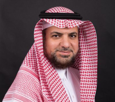 منح تعليمية عليا في إدارة المنظمات غير الربحية والاستثمار والريادة والدراسات الإجتماعية