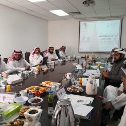 القنفذة تحتفي بشيخ قبائل العمور وأسر الشهداء والمصابين وحفظة القرآن الكريم القنفذة تحتفي بشيخ قبائل العمور وأسر الشهداء والمصابين وحفظة القرآن الكريم
