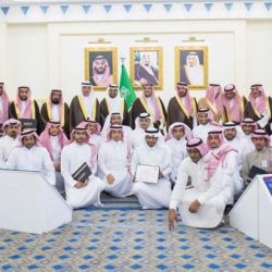 مدرسة القوز المتوسطة تستضيف برنامج (تبادل الزيارات لمرشدي المرحلة المتوسطة والثانوية