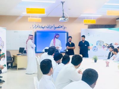 تعليم الرياض يشارك في تنفيذ مشروع “الاعتزاز بمهنة التمريض”