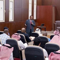 محافظ الدرب يدشن أسبوع التحصين في “صحي أبو السداد”