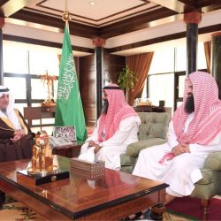 الأمير فهد بن سلطان يستقبل مديري مرور وشرطة تبوك