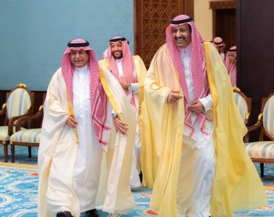 أمير الباحة يستقبل وزير الخدمة المدنية ووكلاء الوزارة