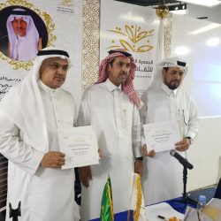 مركز حي الملك فهد يدشن مشروع كسوة العيد