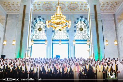 الرئاسة تزف أكثر من 300 خريج في معهد وكلية الحرم المكي الشريف