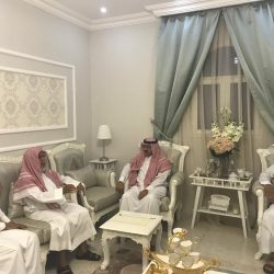 مدير عام حرس الحدود يمنح الحازمي نوط الإنقاذ