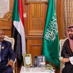 الأمير محمد بن سلمان والسراج يستعرضان العلاقات الثنائية