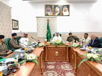 محافظ بني حسن يعقد الإجتماع التحضيري لسباق تحدي الباحة لصعود المرتفعات