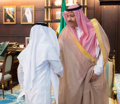 أمير الباحة يستقبل مدير فرع الخدمة المدنية بالمنطقة والمعين حديثاً